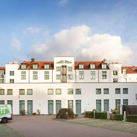 Holiday Inn Duesseldorf Hafen, An Ihg Hotel Exterior photo